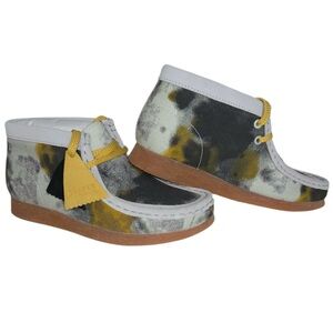 Clarks Kids' Wallabee Boot New with box